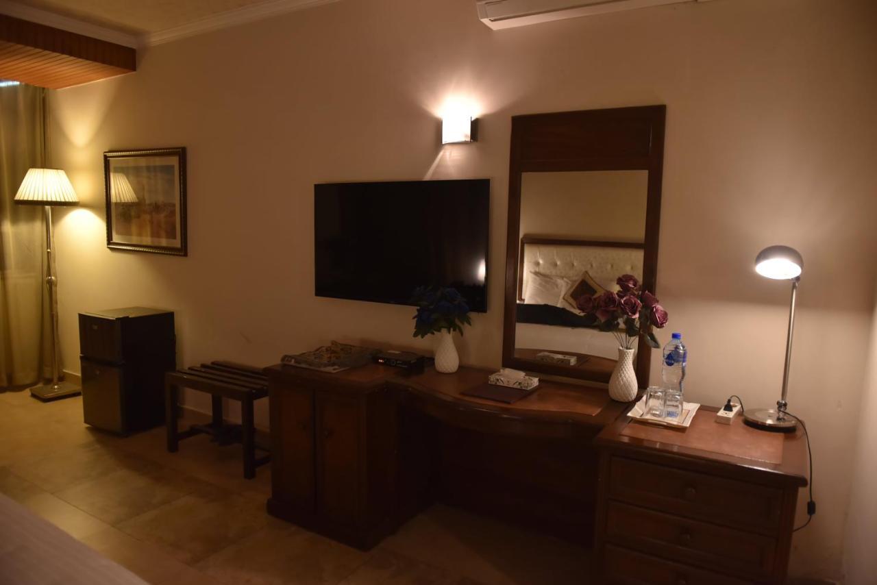 Shalimar Tower Hotel Lahore Exteriör bild