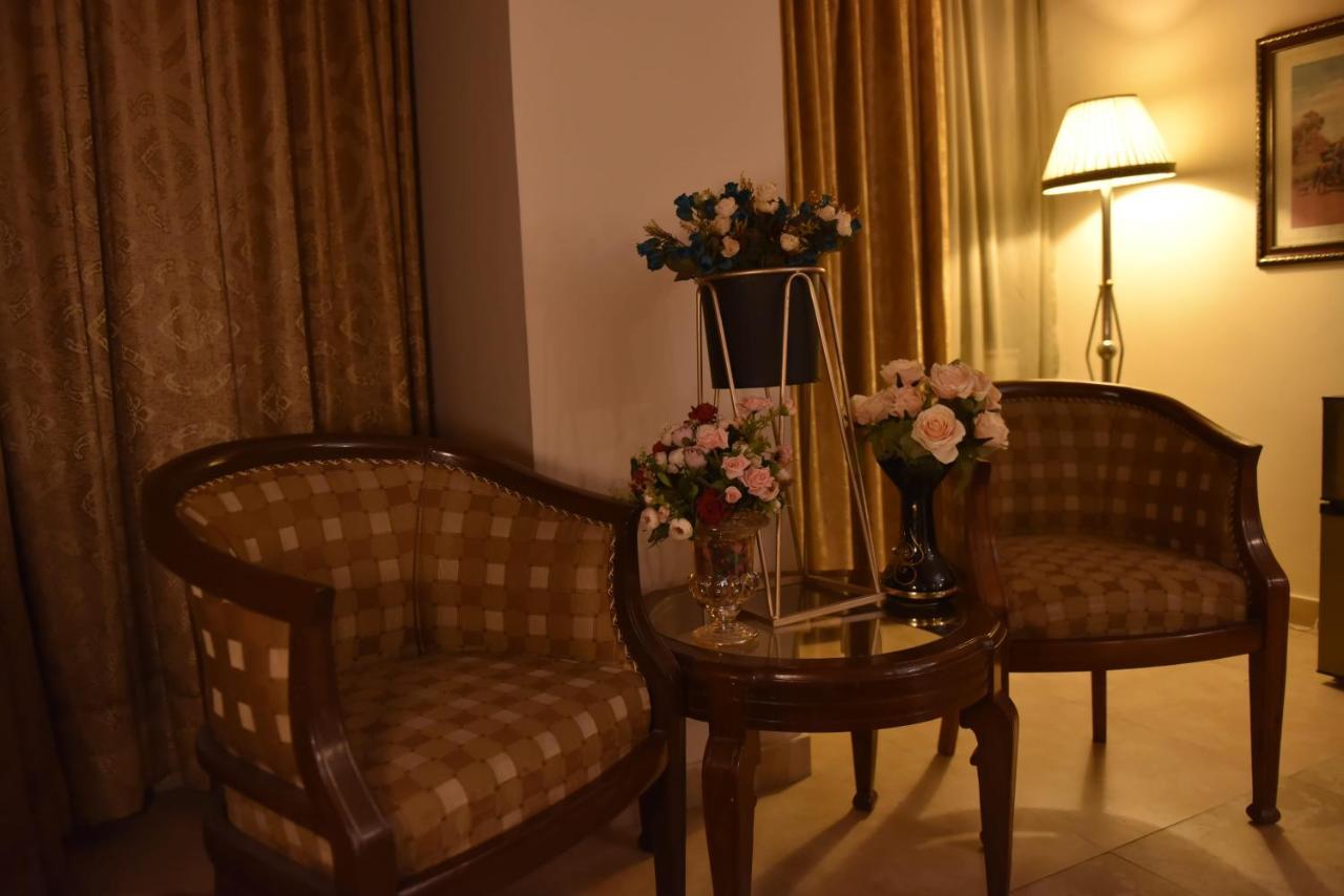 Shalimar Tower Hotel Lahore Exteriör bild