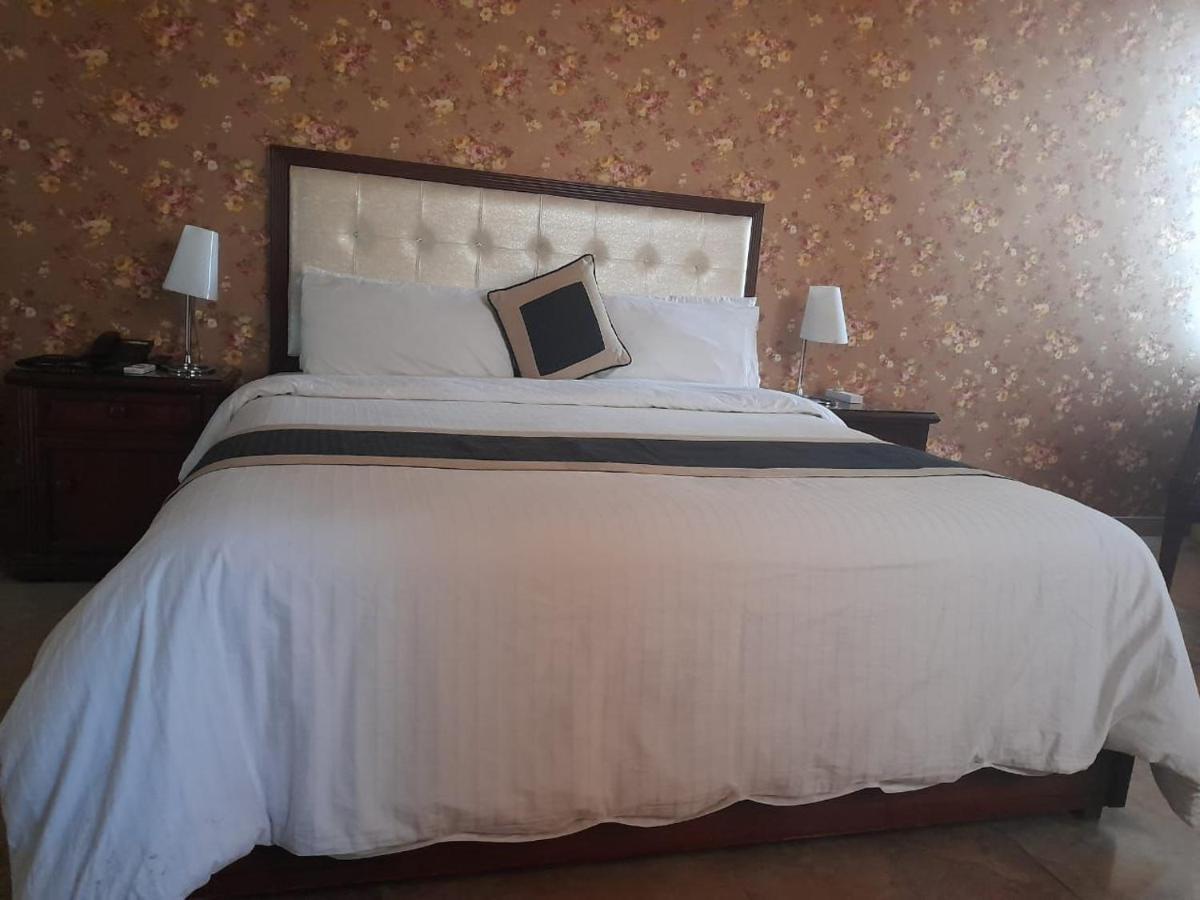 Shalimar Tower Hotel Lahore Exteriör bild