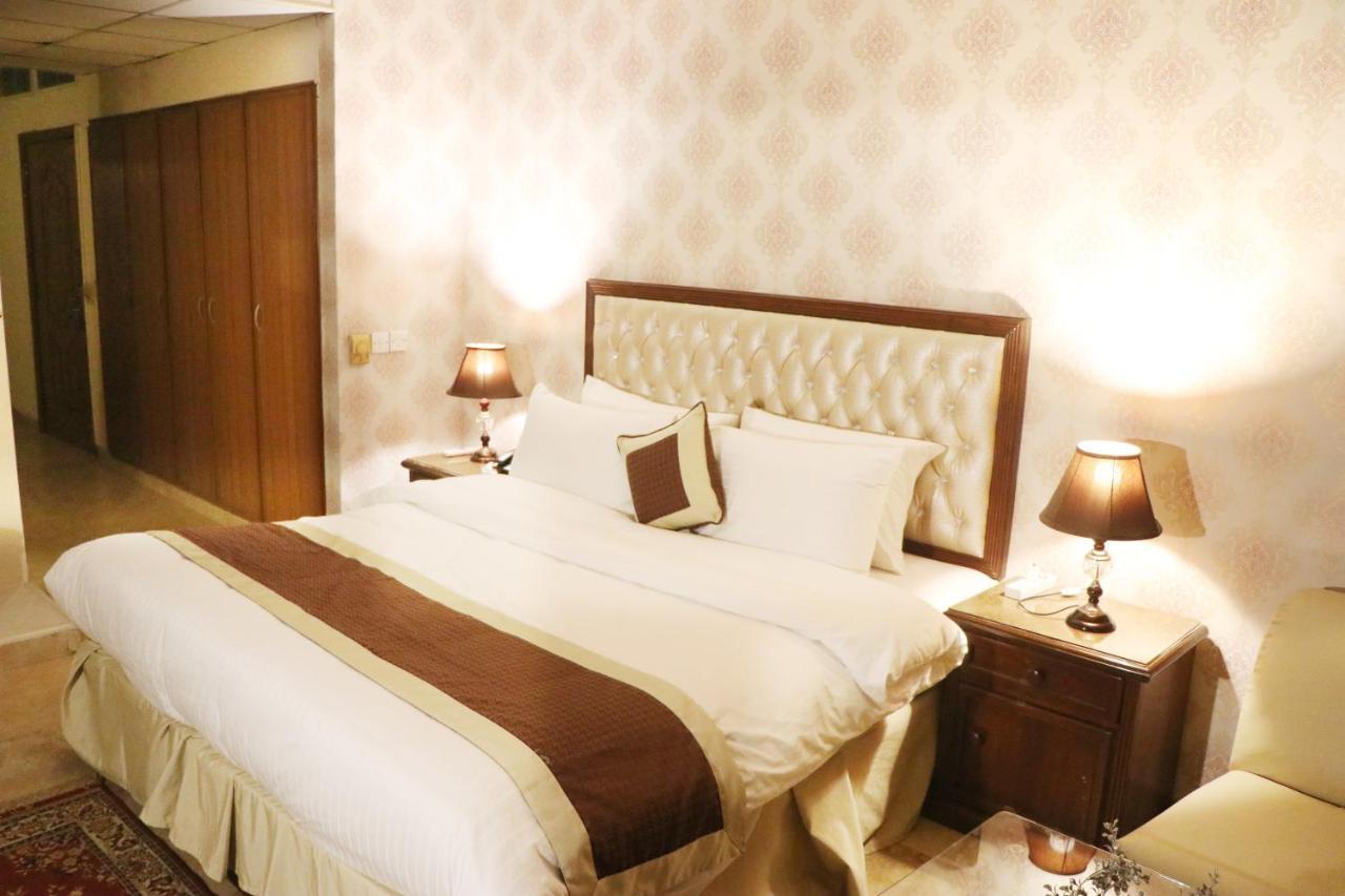 Shalimar Tower Hotel Lahore Exteriör bild